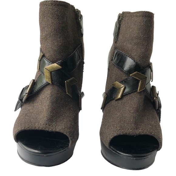 NINE WEST olive green boots peep toe ankle stiletto heels straps gold buckle 6.5 - Picture 2 of 12